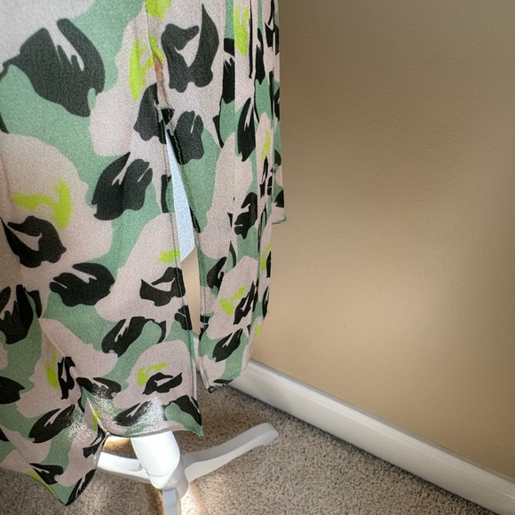 NWOT Dorothee Schumacher Silk Floral Print Blouse - Picture 6 of 9